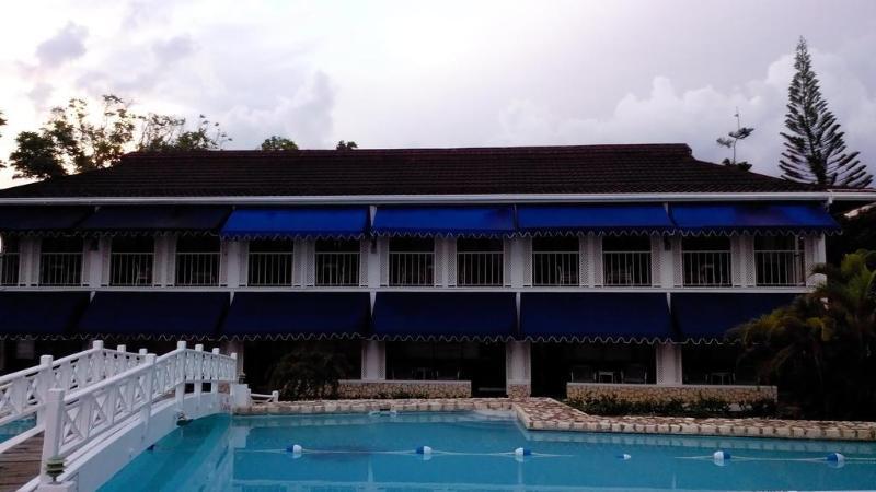 Hibiscus Lodge Hotel Ocho Rios Exterior foto